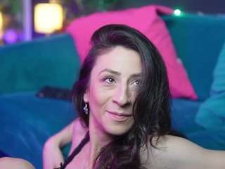 rubyrosa live cam profile