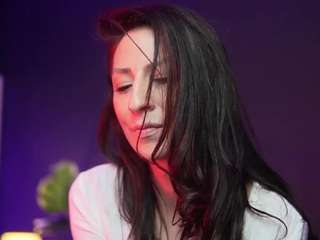 rubyrosa's CamSoda show and profile