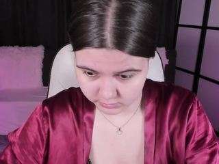  bettycannon chat room