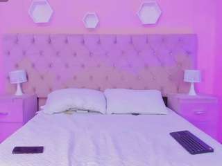janneblossom Live Webcam on CamSoda