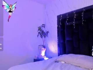 janneblossom live webcam on Soda Cams