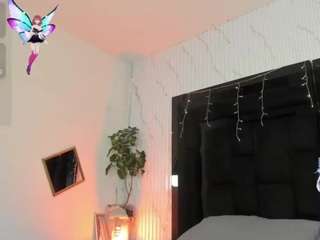 janneblossom live cam profile