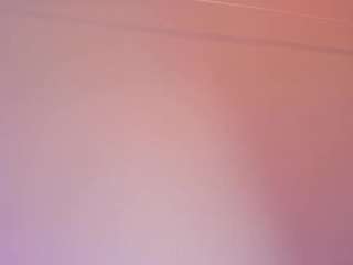 le modèle janneblossom est en webcam porno dans un show sur le site camsoda, il possède les tags suivants: anal toys,asshole,average,black hair,blowjob,drinking,facial,facial piercings,gray eyes,orgasm,hd
