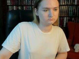 melaniass chat room