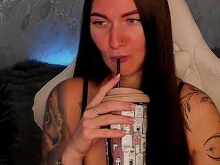 Sophia live webcam show