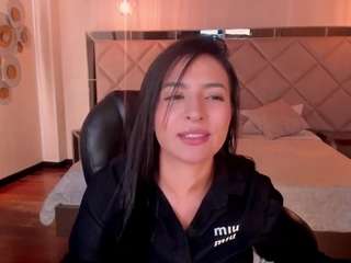 ayshelbrown Live Webcam on CamSoda