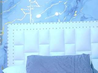 curvykinkydesire Live Webcam on CamSoda