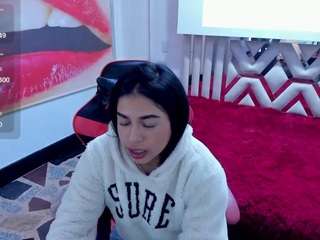 helena-weller Live Webcam on CamSoda