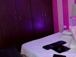  lillypeach23 chat room