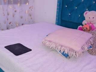  lillypeach23 chat room