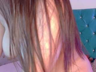 LillyPeach live webcam show
