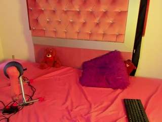 lunacolinns Live Webcam on CamSoda