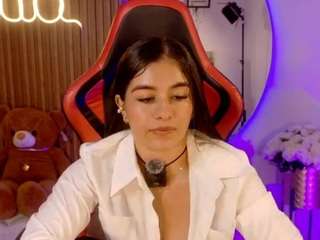MilaColeman live webcam show
