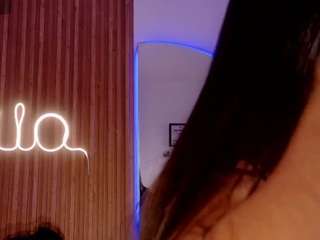 MilaColeman live cam