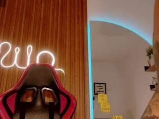 MilaColeman live cam preview