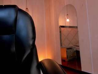 nataliagaret live cam profile