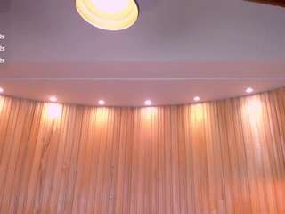 nataliagaret live cam profile