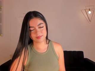 nataliagaret Live Webcam on CamSoda