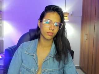 raven-stonee webcam
