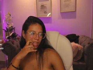 raven-stonee webcam