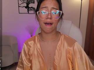 raven-stonee webcam model