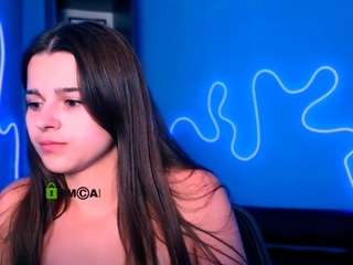 vanessa-luxy