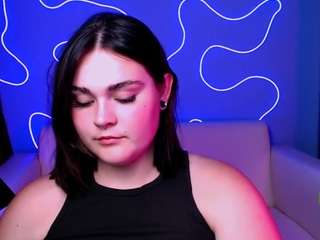 vanessa-luxy