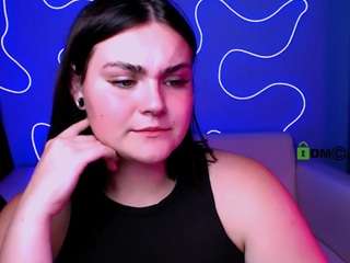 vanessa-luxy
