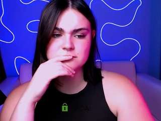 vanessa-luxy