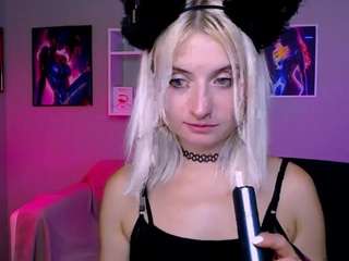  vanessa-luxy chat room
