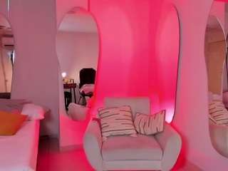 veronicablue's CamSoda show and profile