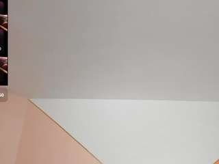 jade-evergreen webcam model