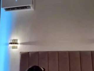 KirbyMasell live webcam show