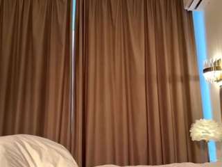KirbyMasell live cam preview
