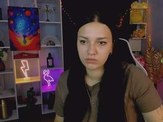  miss-ella1 chat room