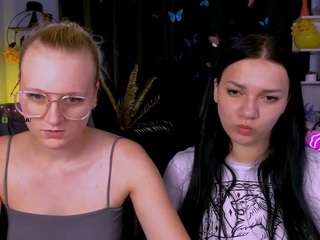 miss-ella1 Live Webcam on CamSoda