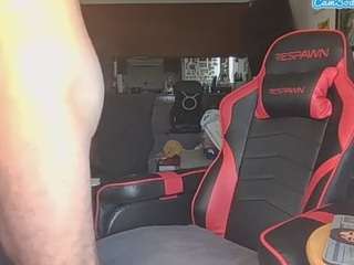 pupscritch live webcam show