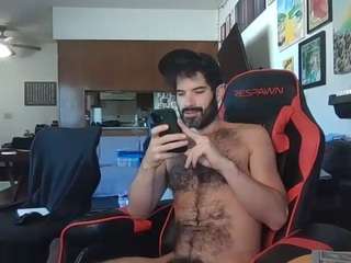 Pupscritch live webcam show