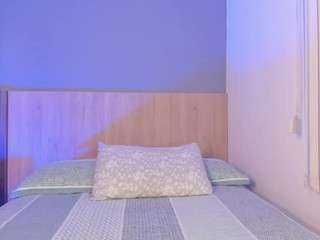 ashly-77 webcam