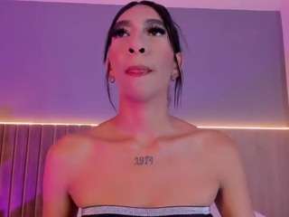 ashly-77 webcam