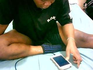 hornyvibesx live cam profile