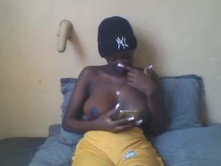 kissmedoll webcam