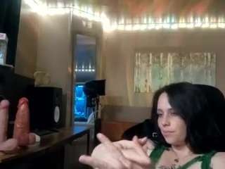 mavismable live webcam show
