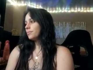mavismable live webcam show