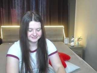 Live cam show with MavkaCute