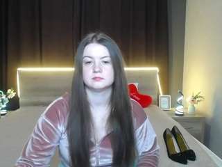 Live cam show with MavkaCute