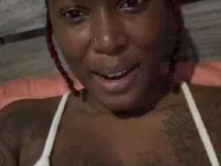 yoursecret1425 from CamSoda is Freechat
