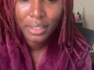 yoursecret1425 from CamSoda is Freechat