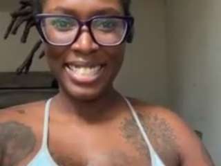 yoursecret1425 Live Webcam on CamSoda