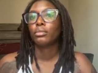 yoursecret1425 Live Webcam on CamSoda